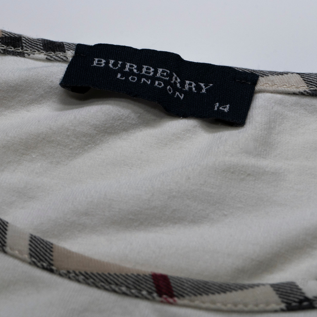 Camiseta Burberry "Baby Tee" Nova Check Trim - Talla XS/S