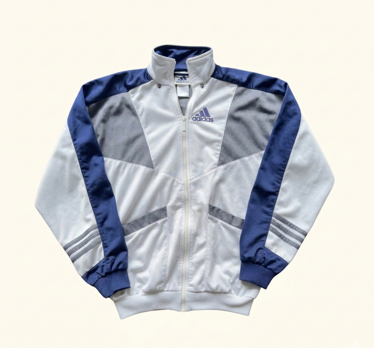 Chaqueta Adidas Vintage Tricot Brillante Plata y Azul – Track Jacket Y2K – Talla S/M